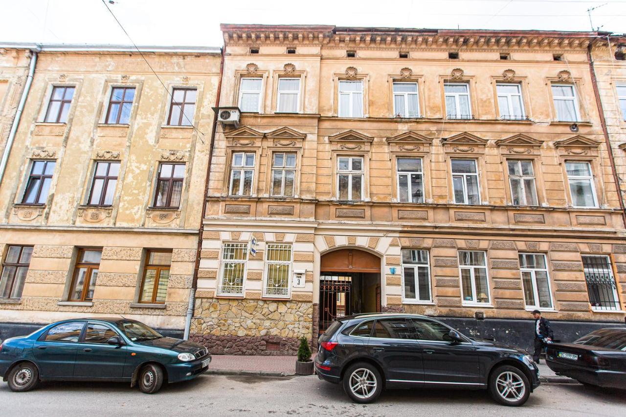 3 Vodna Apartment Lviv Ngoại thất bức ảnh