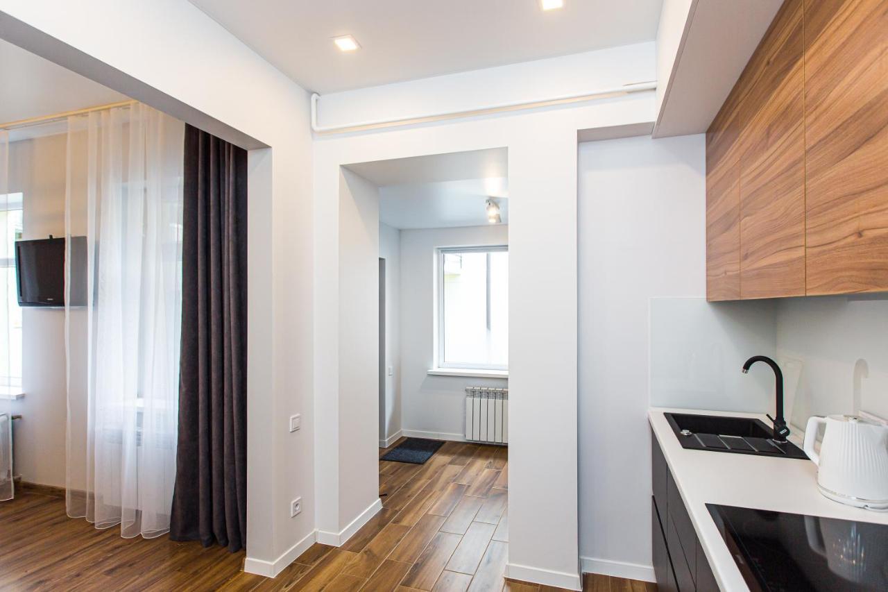 3 Vodna Apartment Lviv Ngoại thất bức ảnh